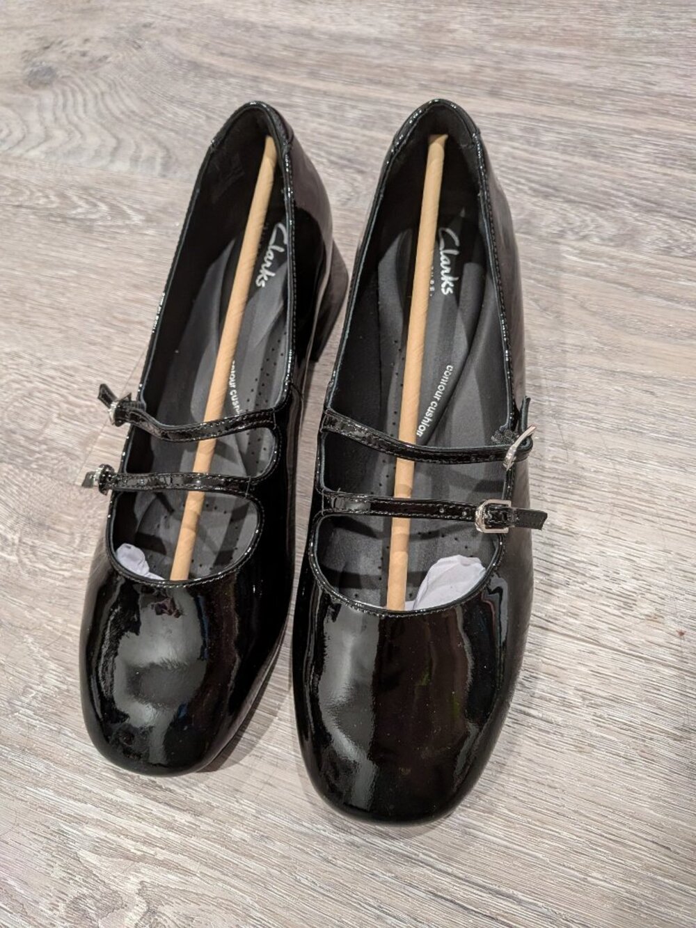 Clarks Black Patent Leather Mary Jane Heels Size 9/9.5